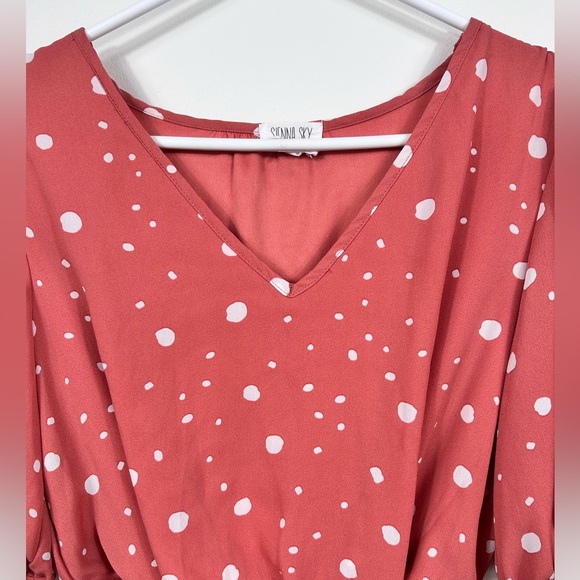 Coral pink mini dress, Small, white polka dots, puff sleeves, tiered, Flowy - Picture 3 of 7